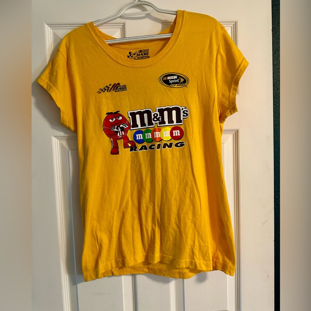 Kyle Busch #18 M&M’s NASCAR Sprint Cup Women's T-Shirt Large Chase Authentics